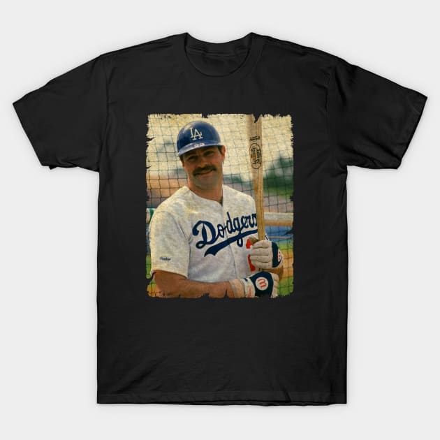 Kirk Gibson - Game 1, 1988 WS T-Shirt by SOEKAMPTI